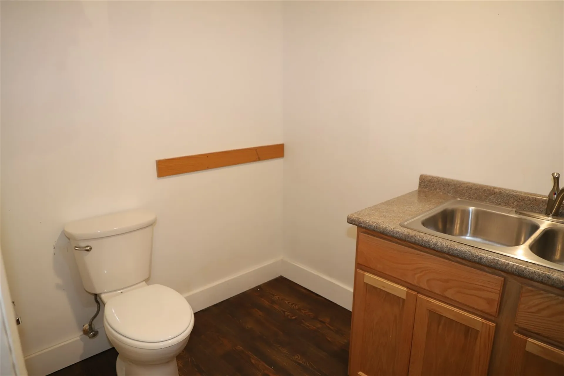 19 Bennett Drive Brattleboro VT 03501