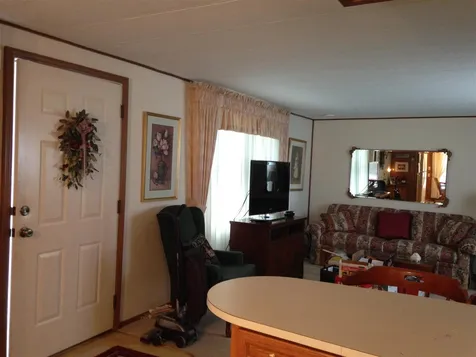 96 Lillian Avenue Seabrook NH 03874