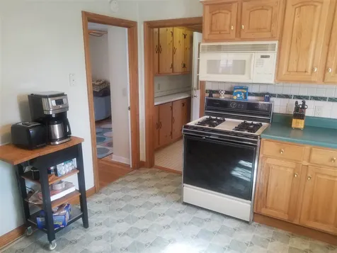 111-113 Tolles Street Nashua NH 03064