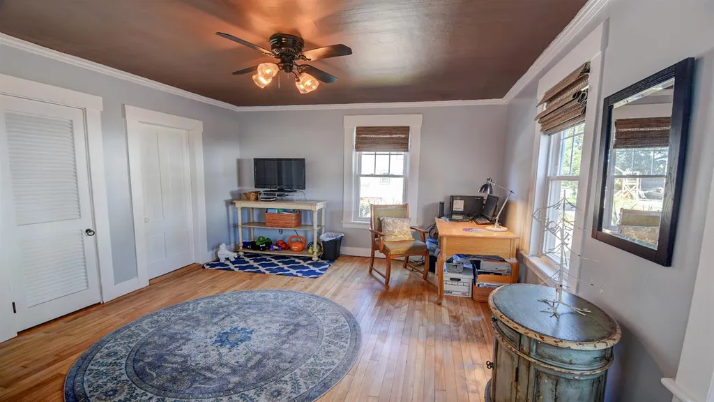 61 Pearl Street Laconia NH 03246