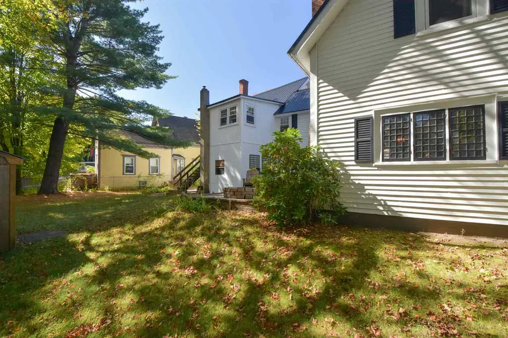 61 Pearl Street Laconia NH 03246