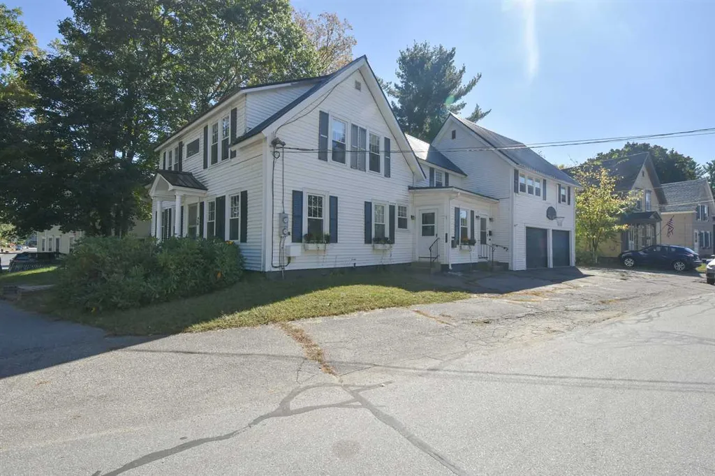 61 Pearl Street Laconia NH 03246