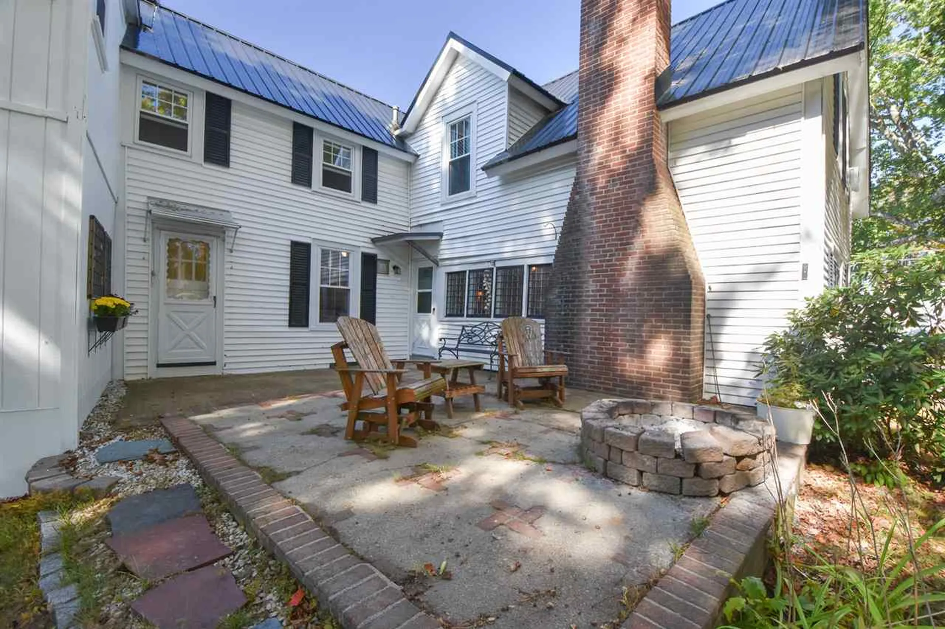 61 Pearl Street Laconia NH 03246