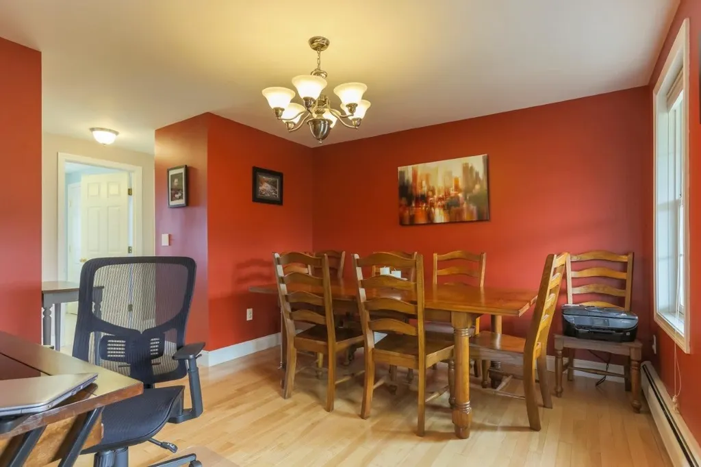 44 Ians Way Rochester NH 03867