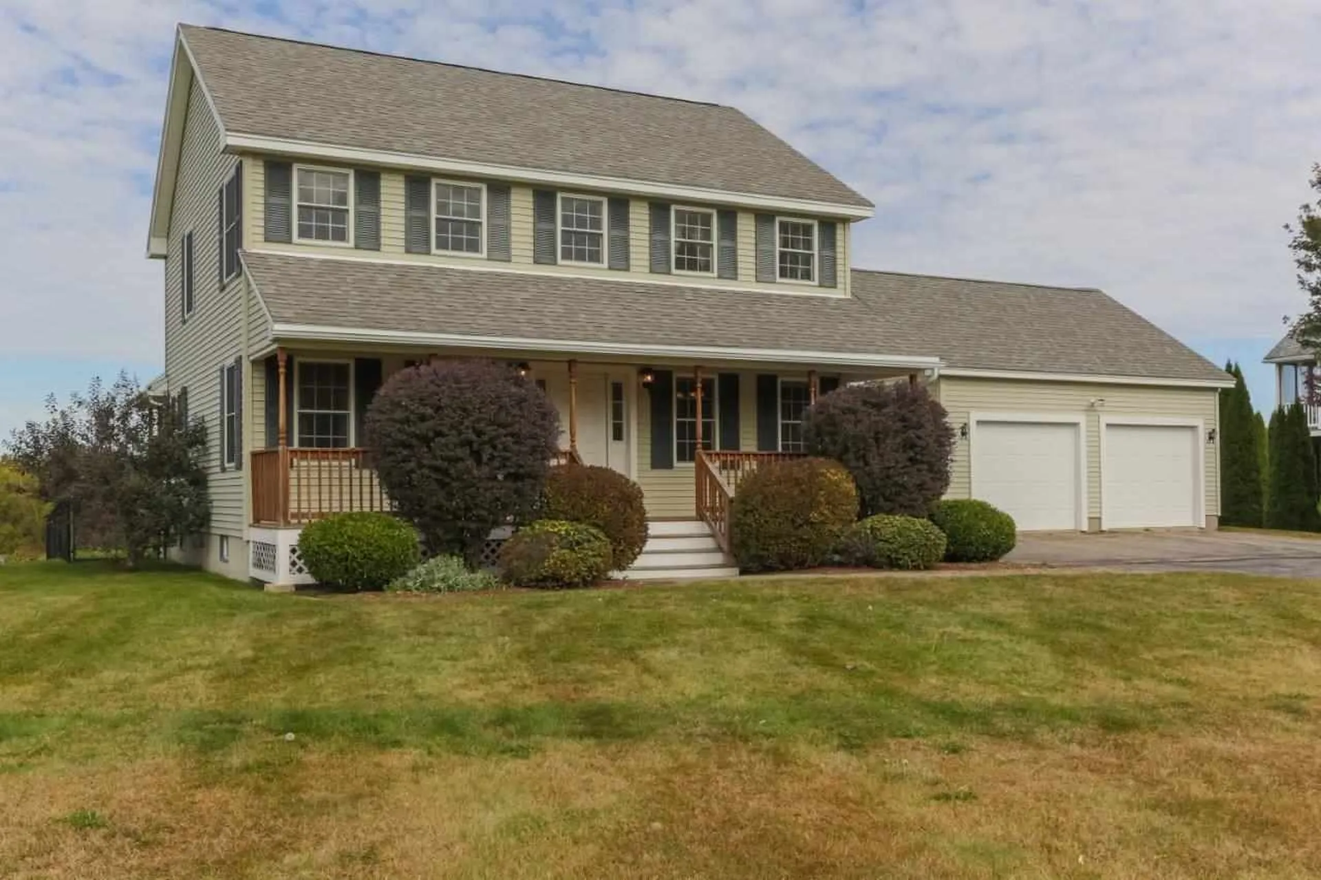 44 Ians Way Rochester NH 03867