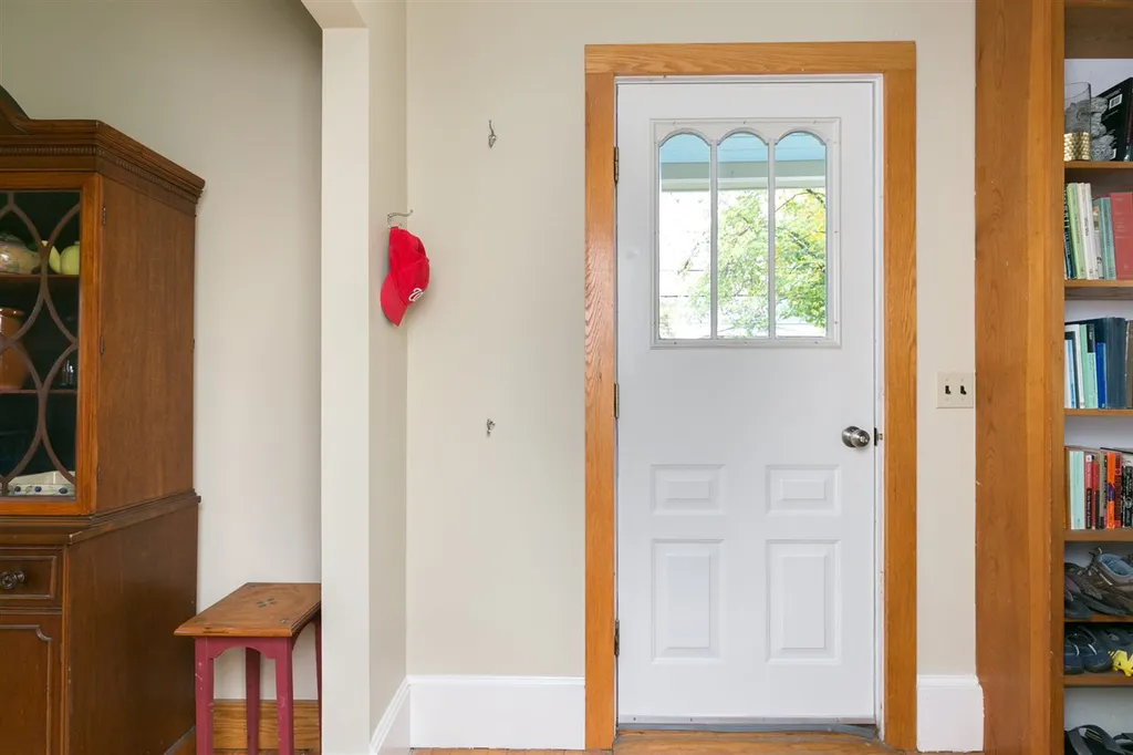 115 Stowe Street Waterbury VT 05676