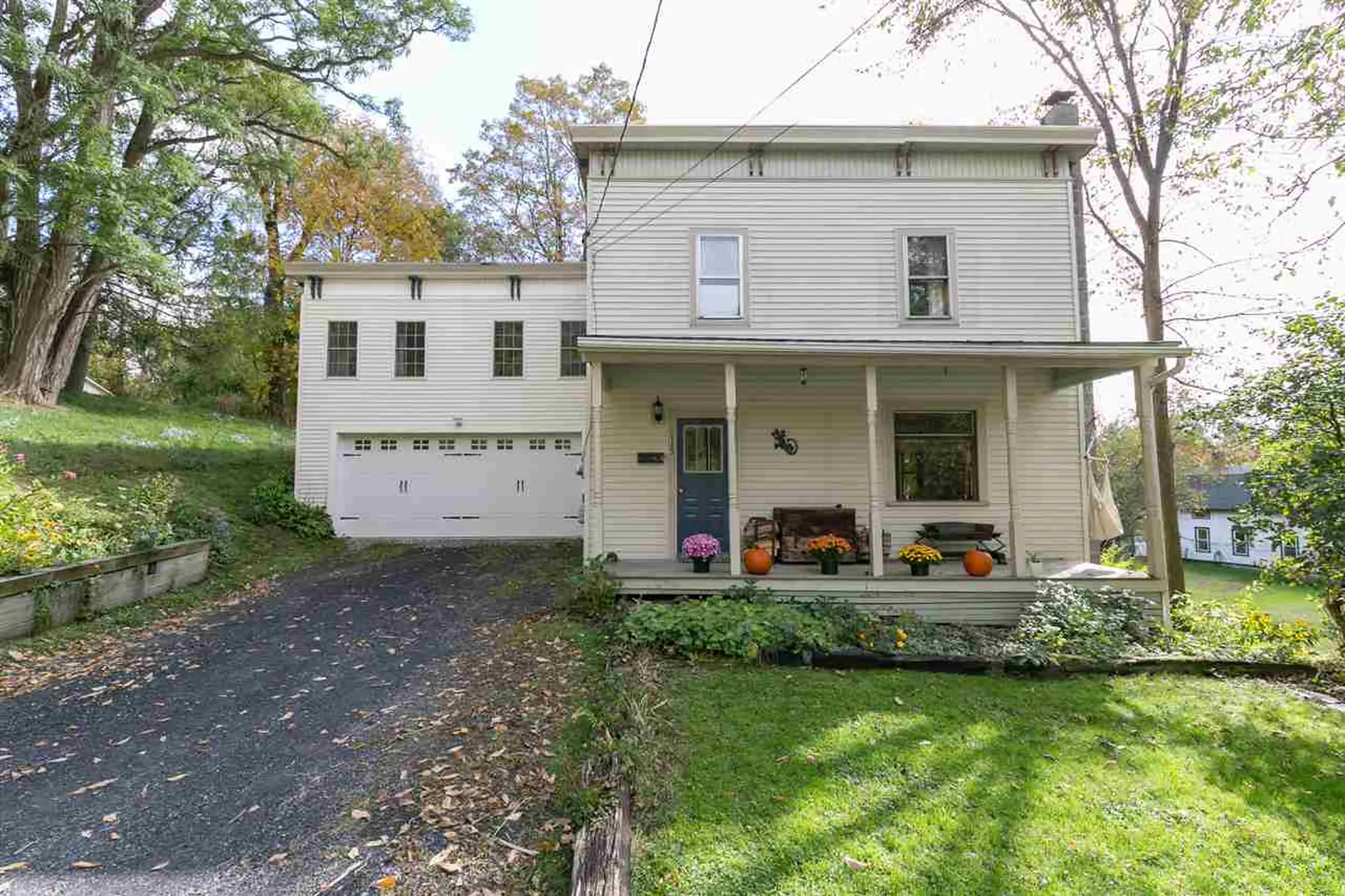 115 Stowe Street Waterbury VT 05676
