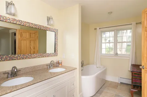 115 Stowe Street Waterbury VT 05676