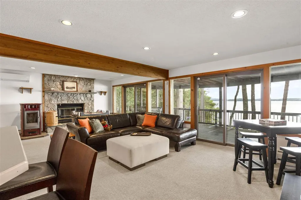 51 Echo Landing Road Moultonborough NH 03254