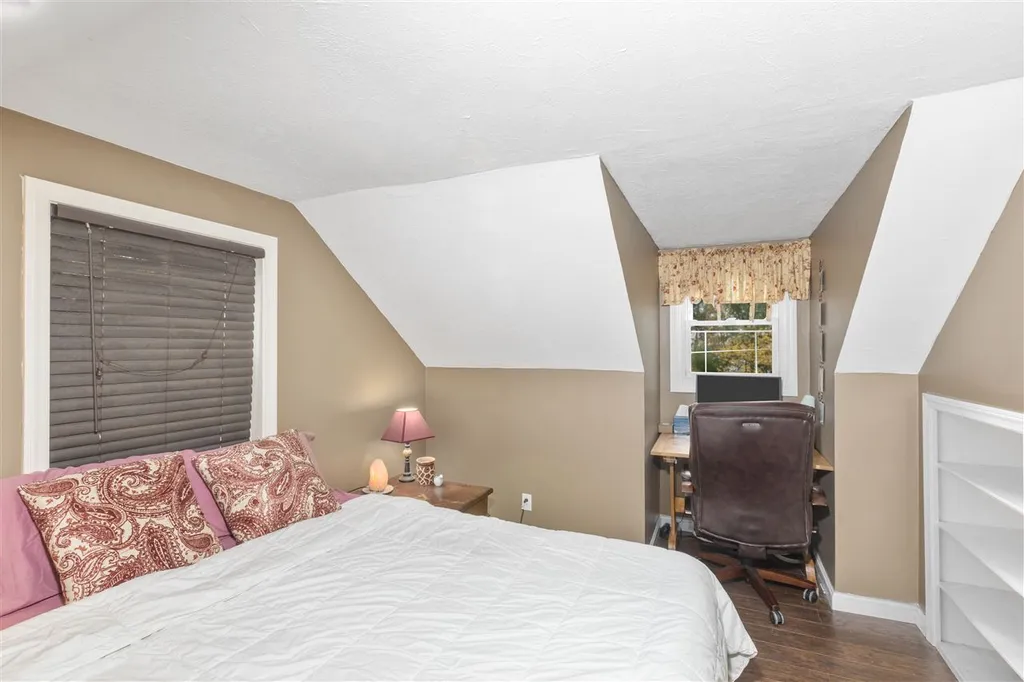 31 E Diane Drive Keene NH 03431