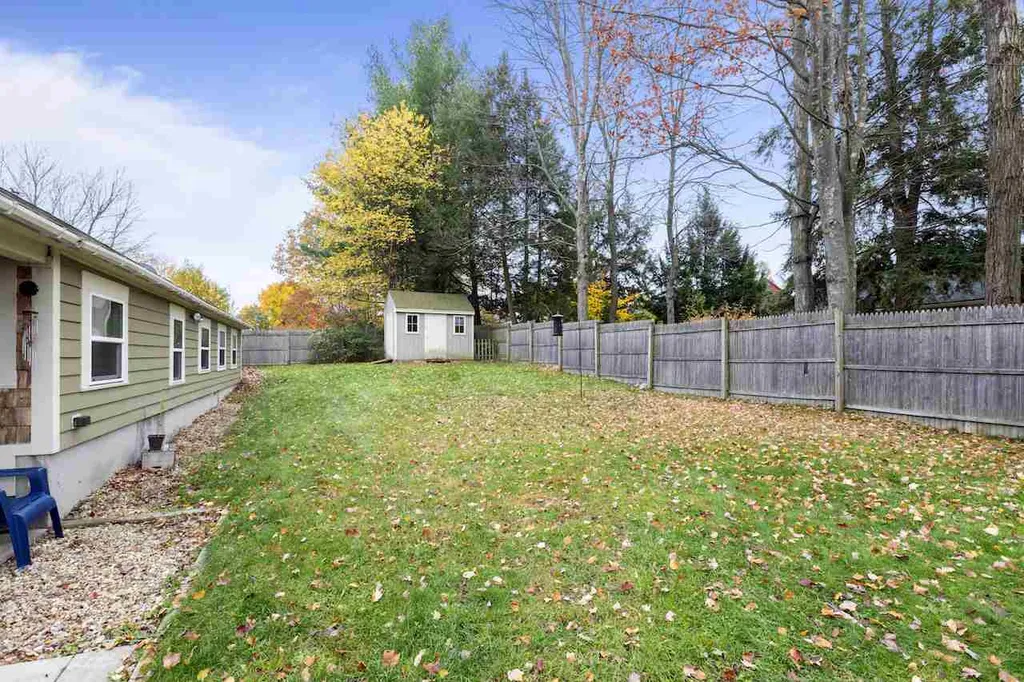 31 E Diane Drive Keene NH 03431