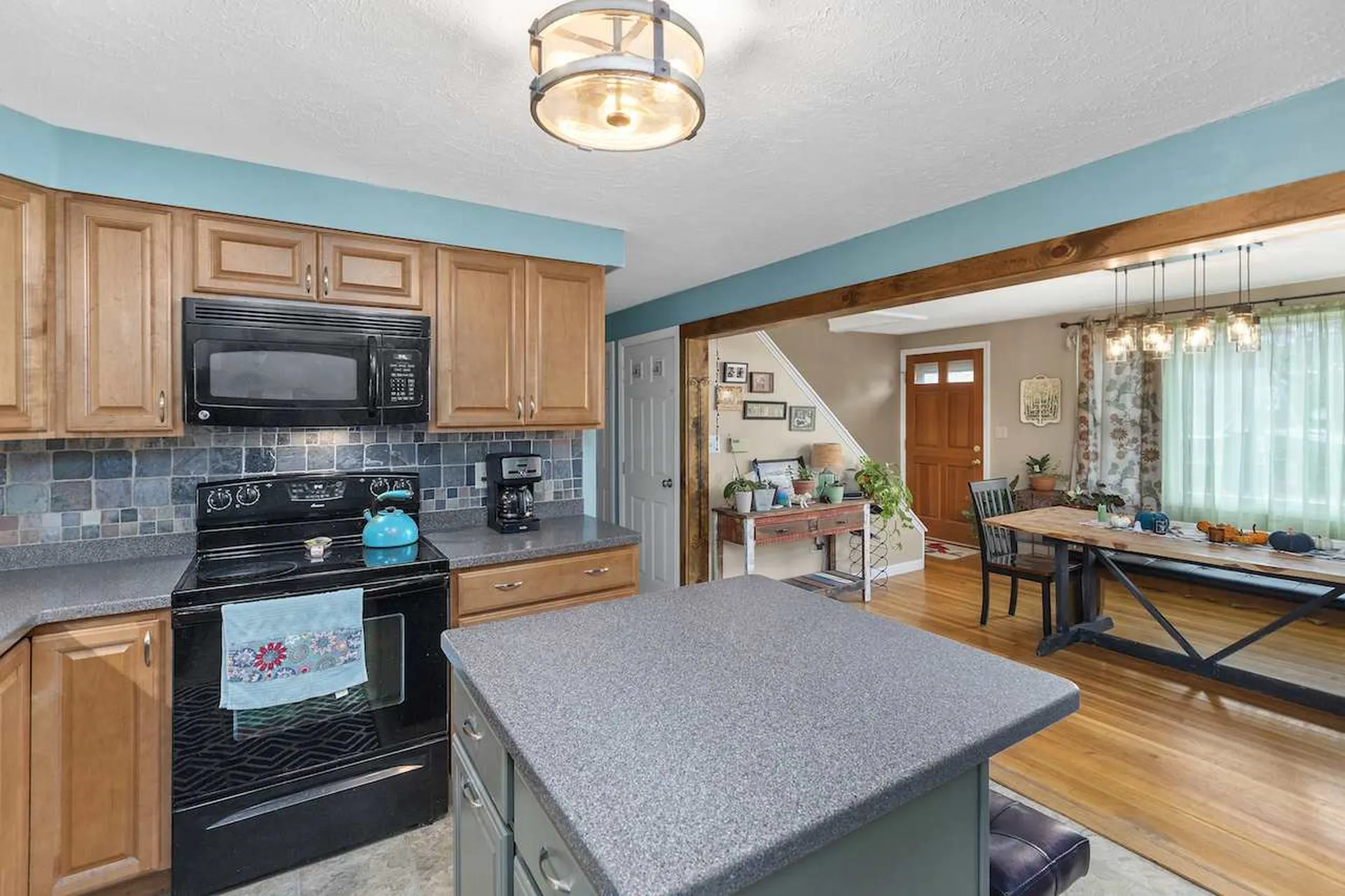 31 E Diane Drive Keene NH 03431