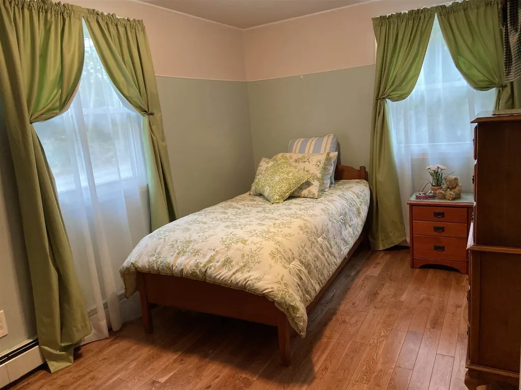 96 Drake Road New Hampton NH 03256