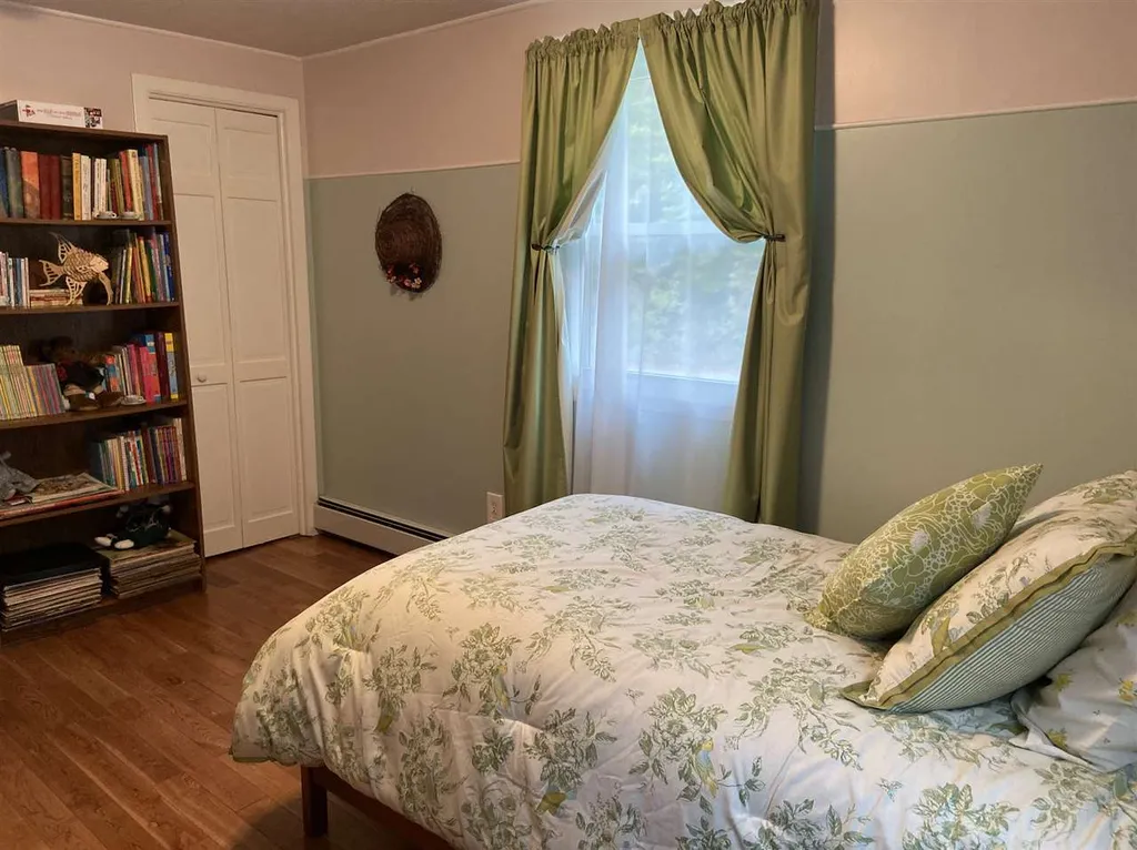 96 Drake Road New Hampton NH 03256
