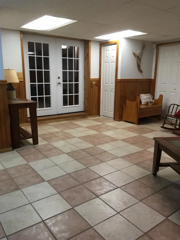 96 Drake Road New Hampton NH 03256