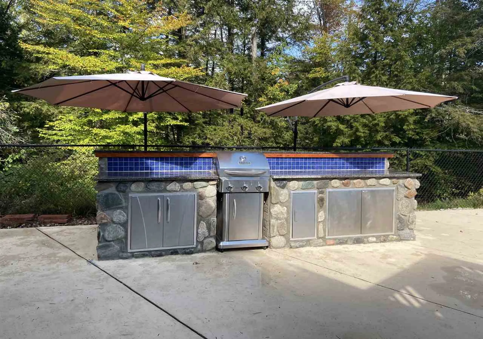 96 Drake Road New Hampton NH 03256