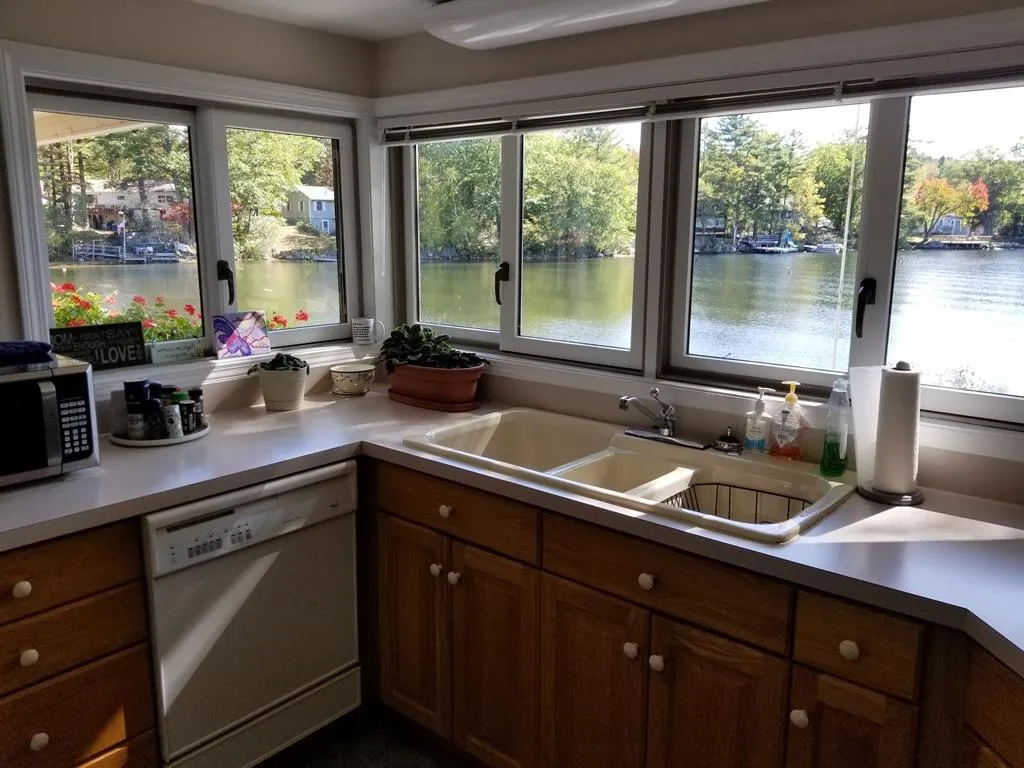 60 Water Street Meredith NH 03253