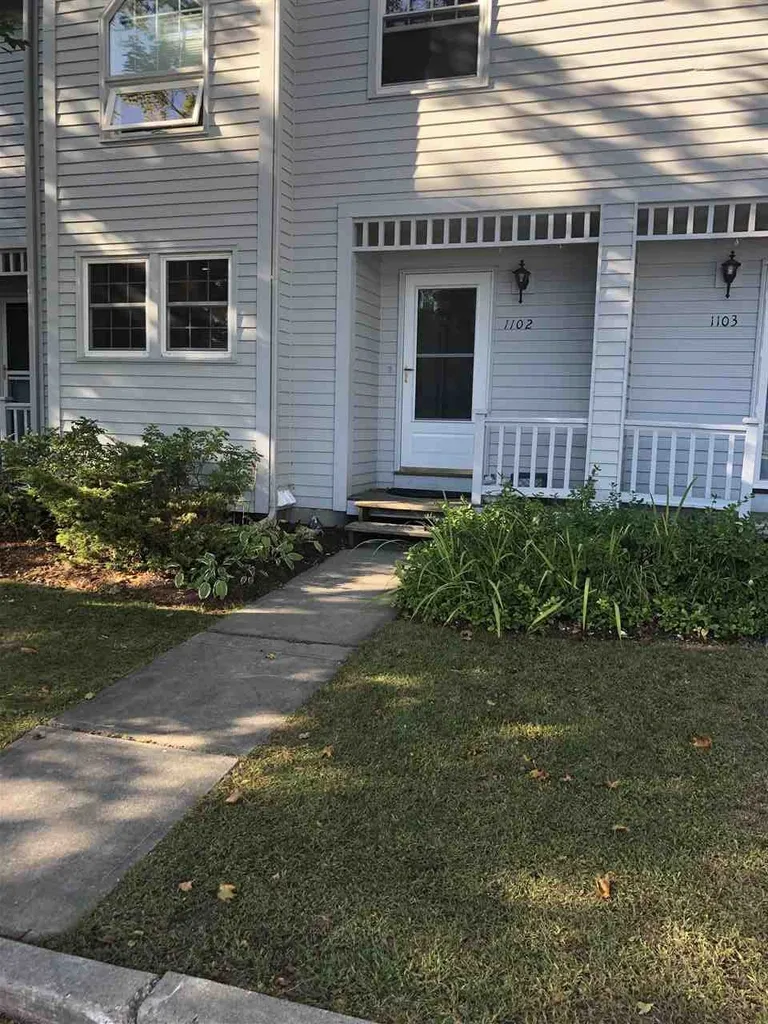 33 Harbor View Road South Burlington VT 05403