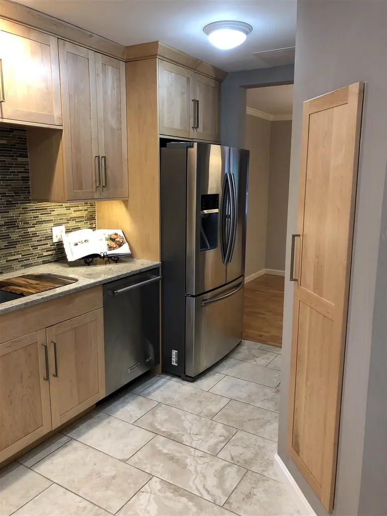 33 Harbor View Road South Burlington VT 05403