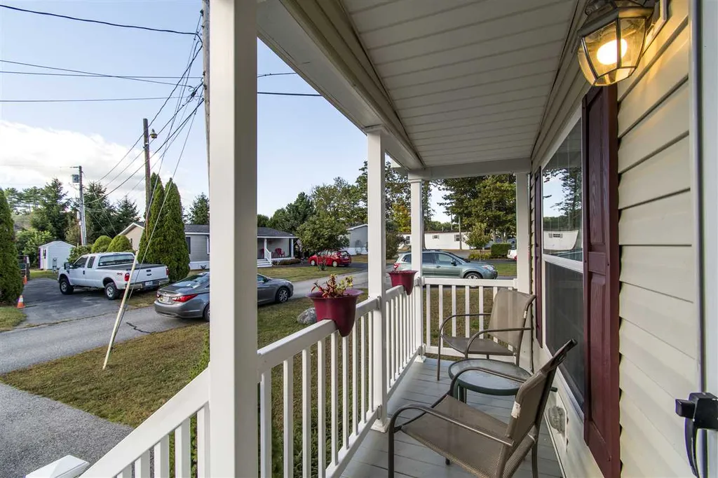 4 Lilac Way North Hampton NH 03862