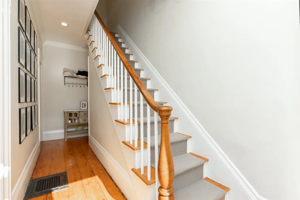 107 Union Street Portsmouth NH 03801