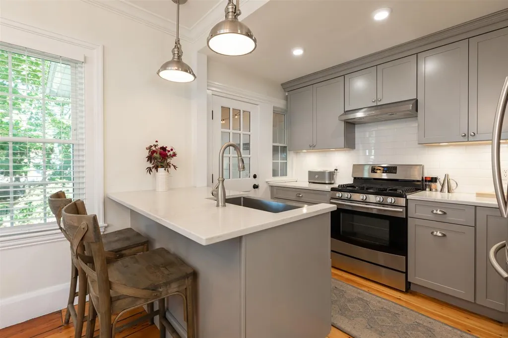 107 Union Street Portsmouth NH 03801
