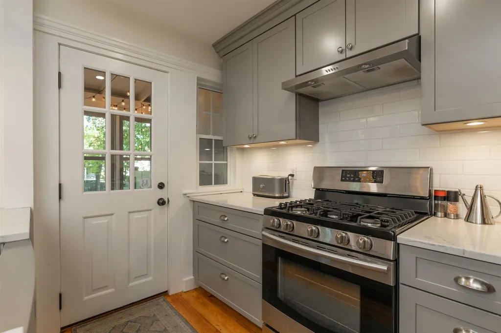 107 Union Street Portsmouth NH 03801