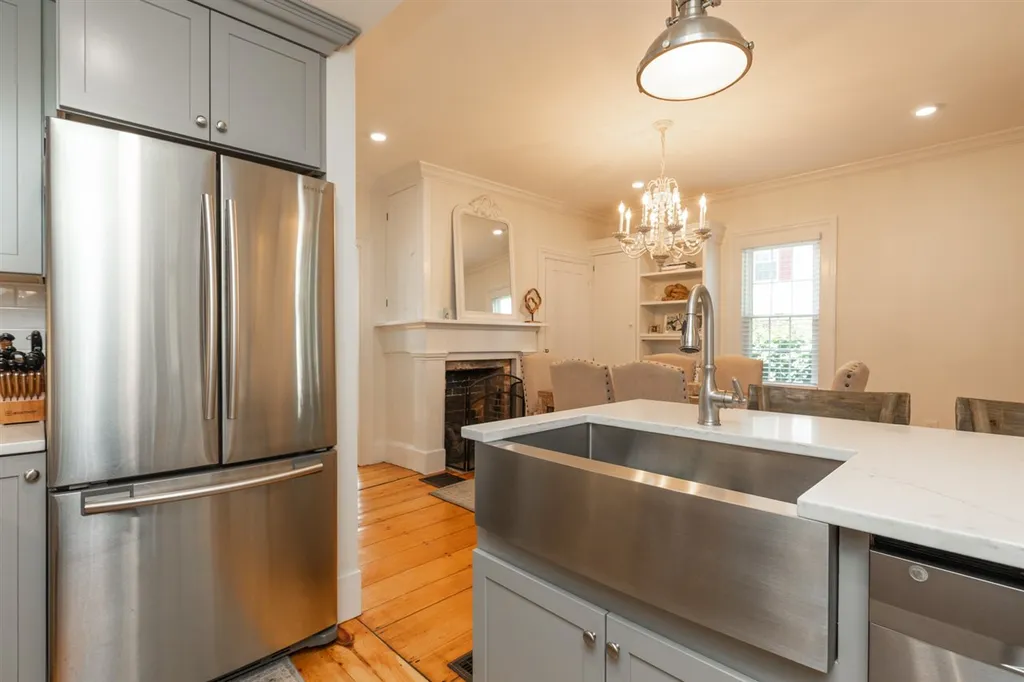 107 Union Street Portsmouth NH 03801