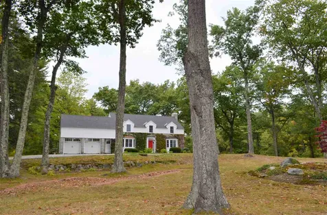 148 Meetinghouse Road Bedford NH 03110