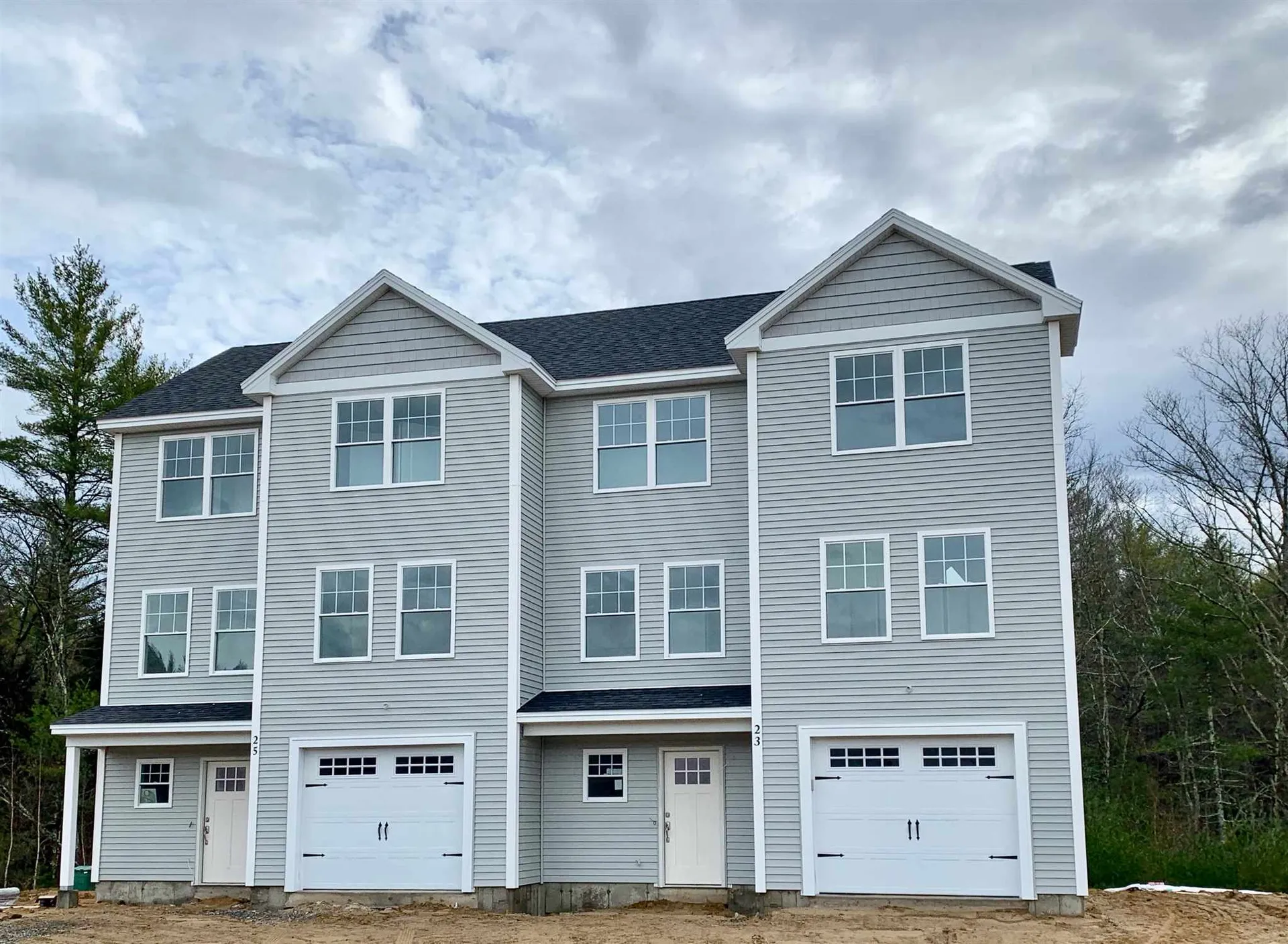 23 Waterford Drive Raymond NH 03077