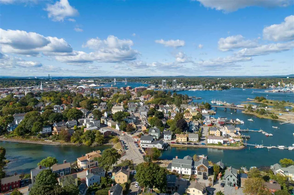 11 Walden Street Portsmouth NH 03801