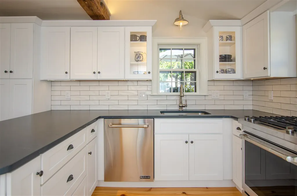 11 Walden Street Portsmouth NH 03801
