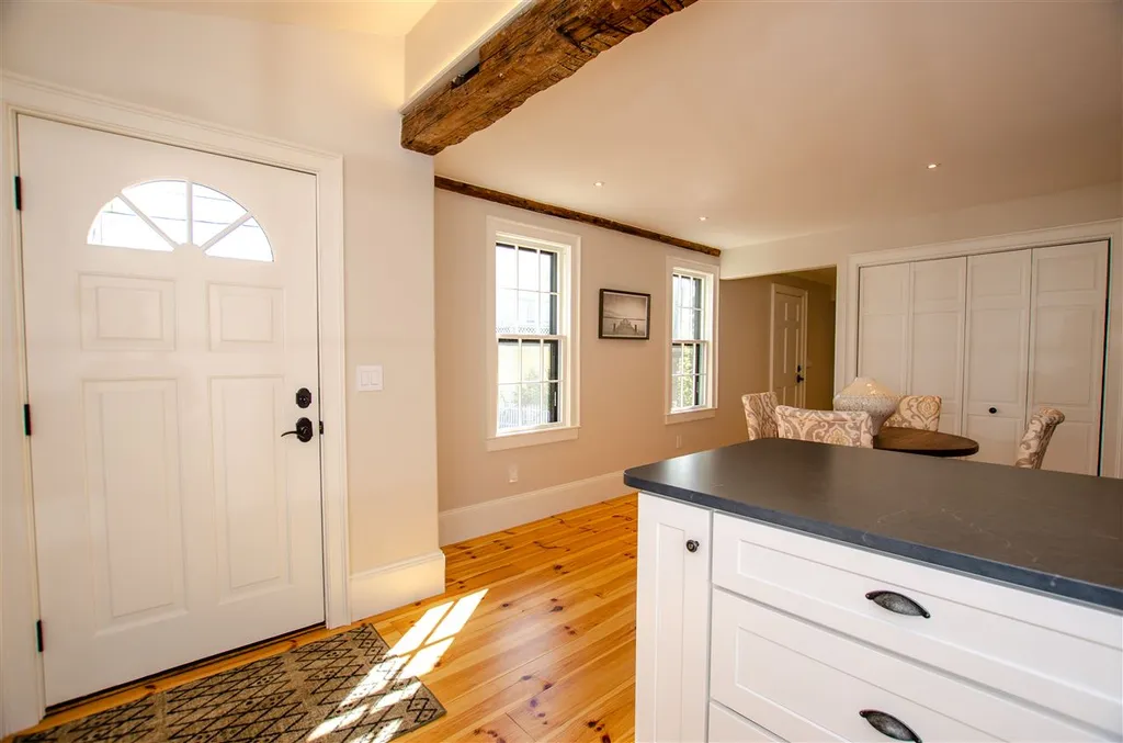 11 Walden Street Portsmouth NH 03801