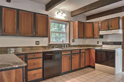9 White Birch Drive Chesterfield NH 03443