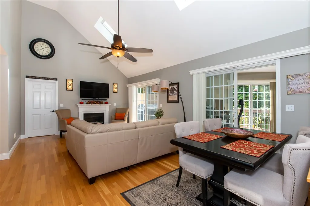 25 Stackpole Road Somersworth NH 03878