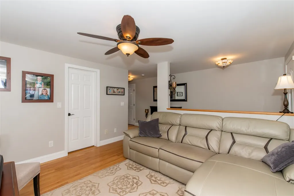 25 Stackpole Road Somersworth NH 03878