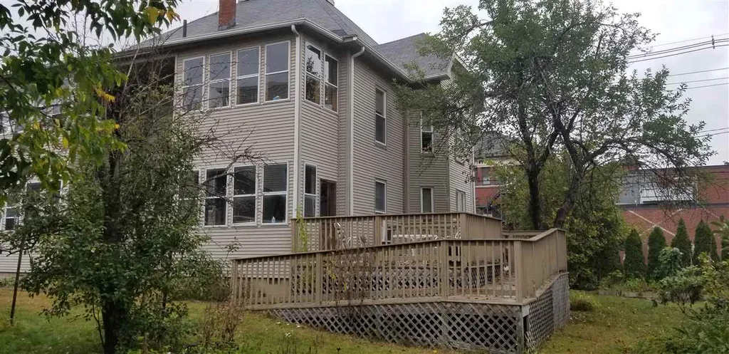 1001 - 1003 Hayward Street Manchester NH 03103-0624