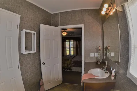 2 Elizabeth Drive Boscawen NH 03303