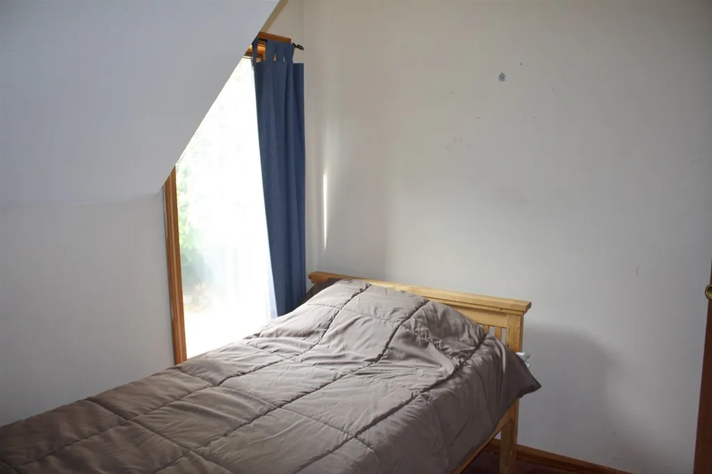 25 Tobey Road Campton NH 03223