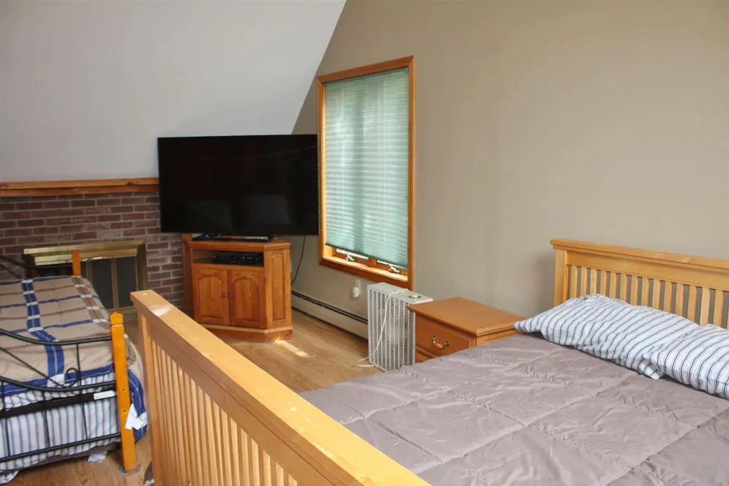 25 Tobey Road Campton NH 03223