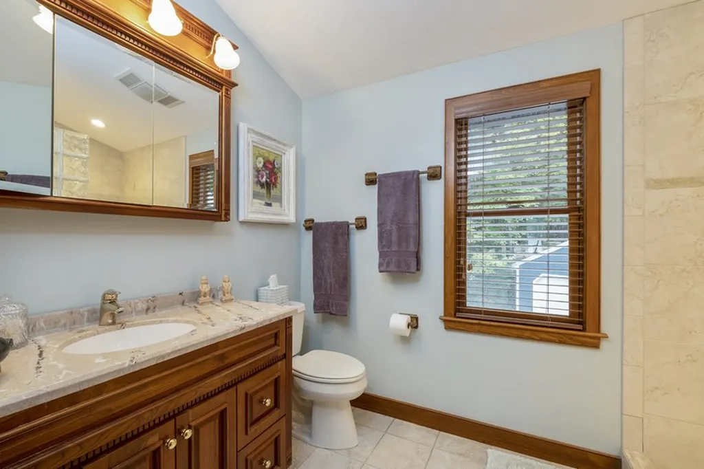 11 Indian Trail Meredith NH 03253