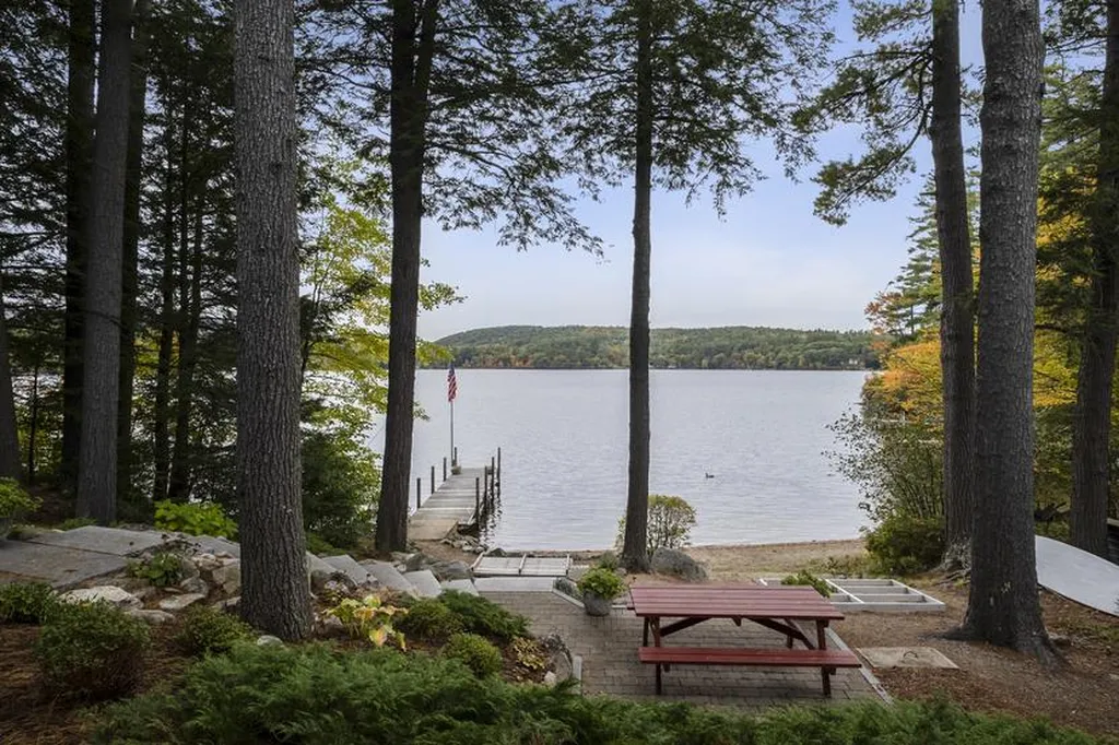 11 Indian Trail Meredith NH 03253