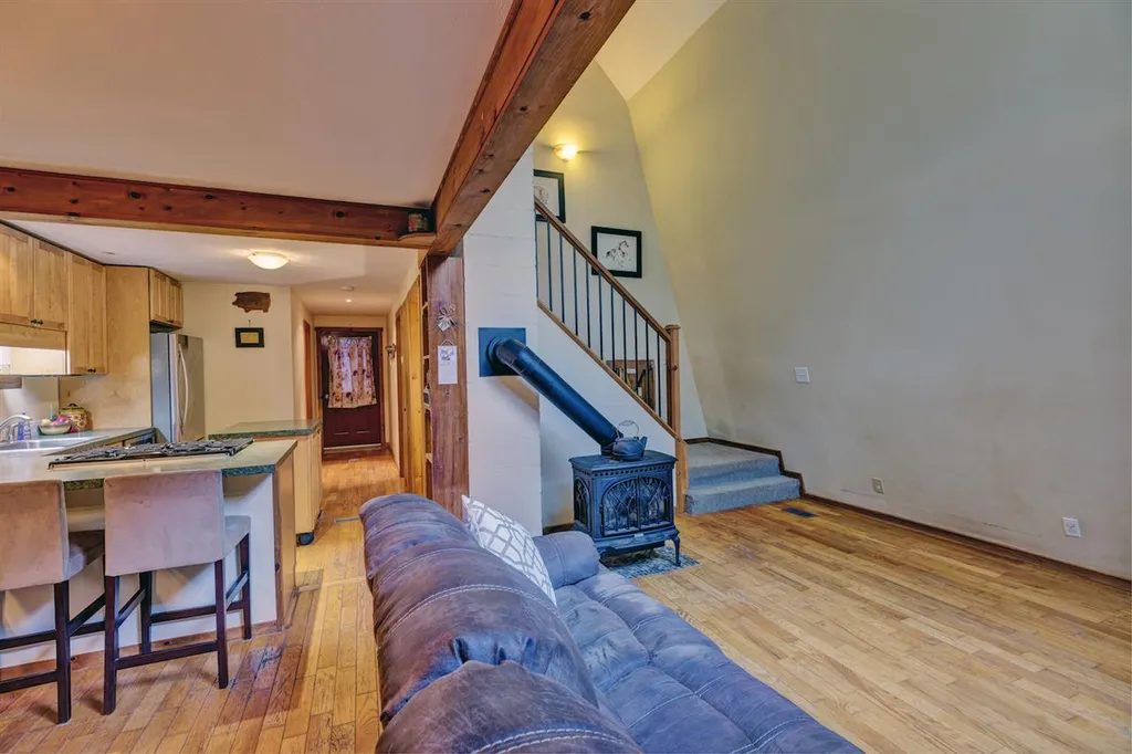 122 Cheney Road Newbury NH 03255