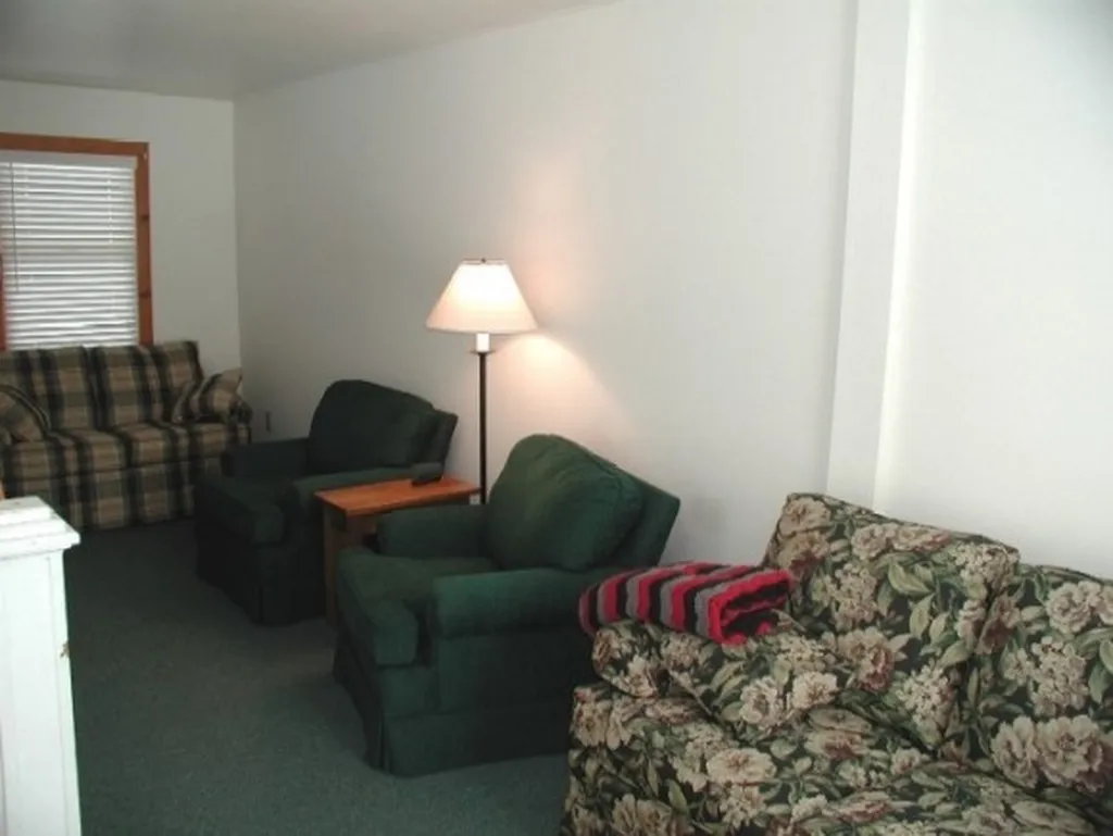 214 Main Street Cavendish VT 05153