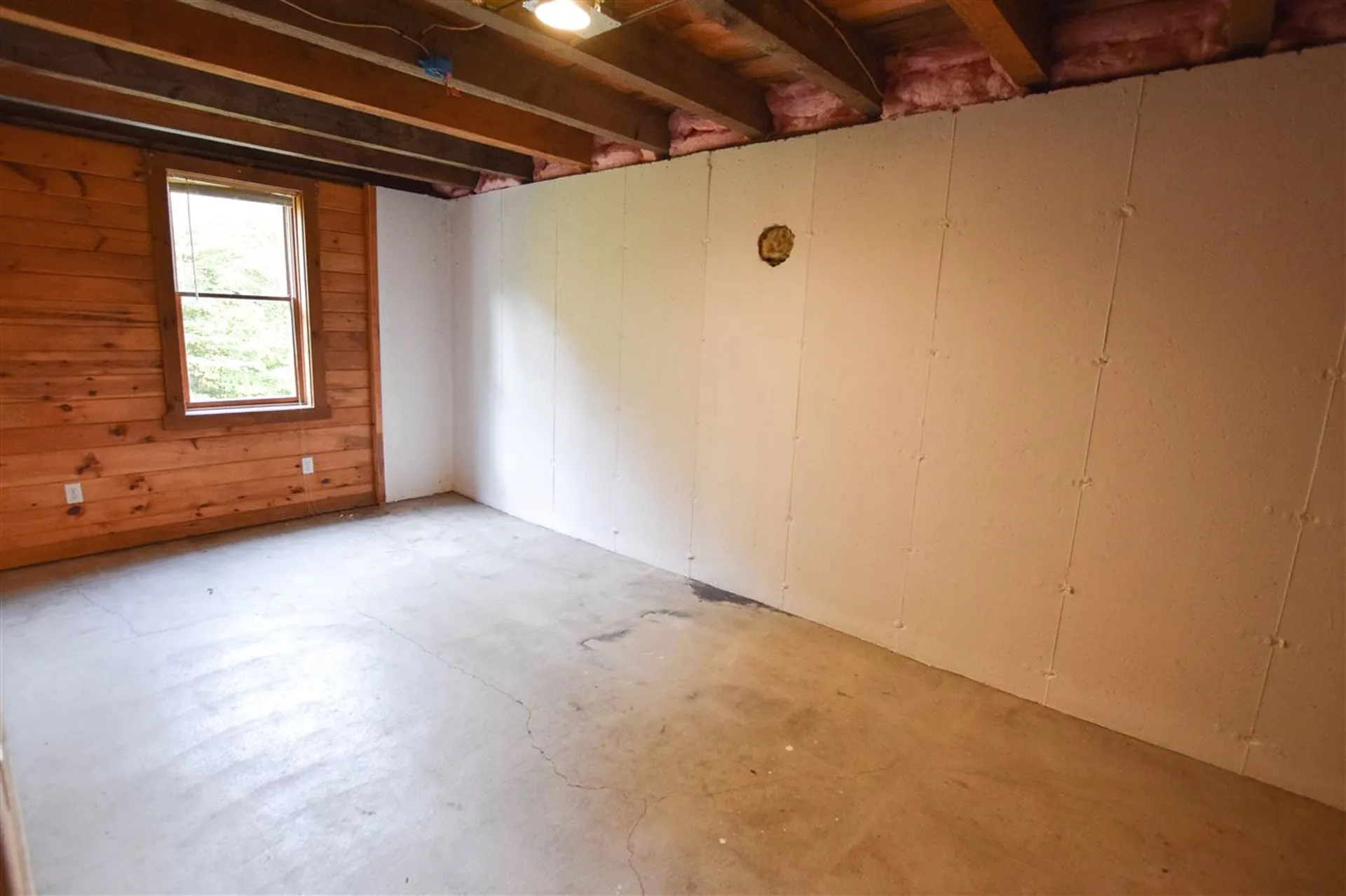31 Hackett Road Belmont NH 03220