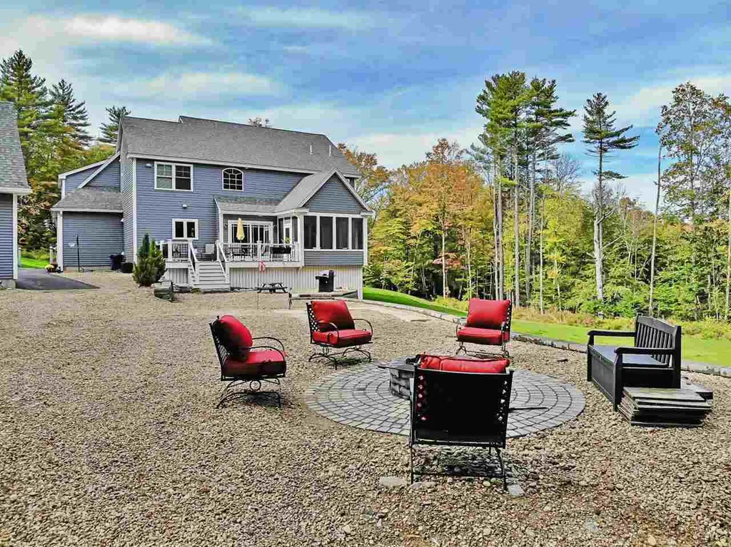 30 Trillium Lane Northwood NH 03261