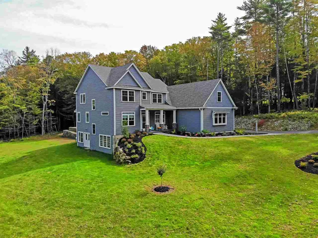 30 Trillium Lane Northwood NH 03261