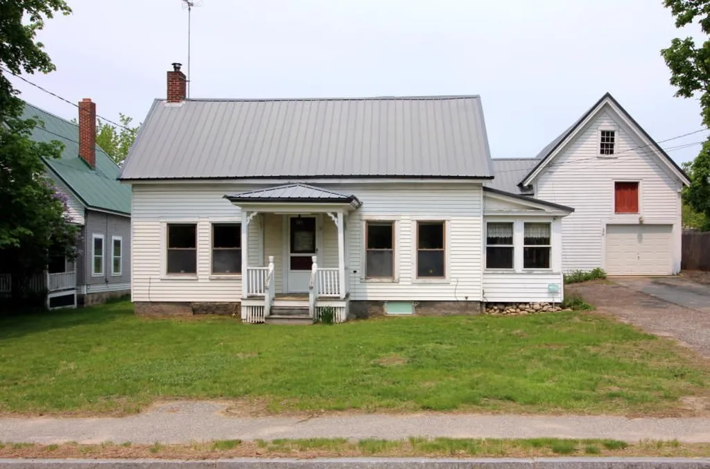 18 S Hiram Road Hiram ME 04041