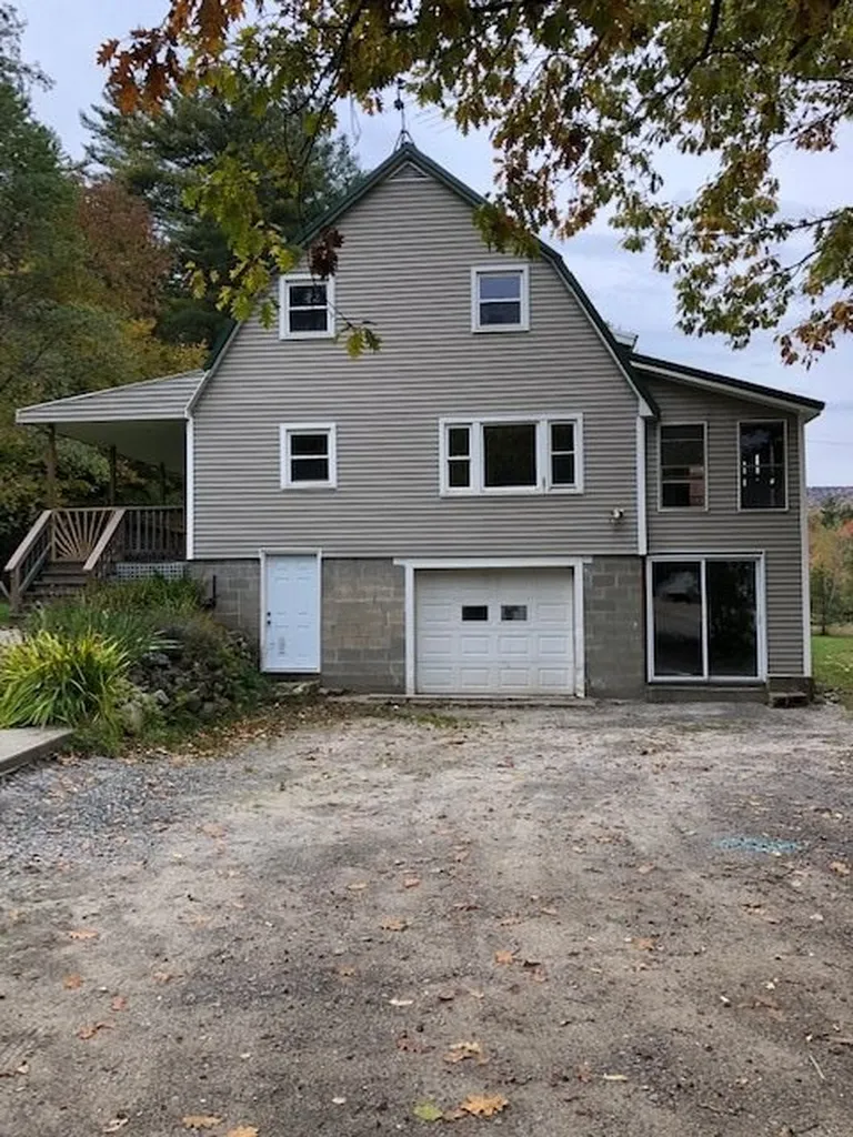 17 Welton Falls Road Alexandria NH 03222