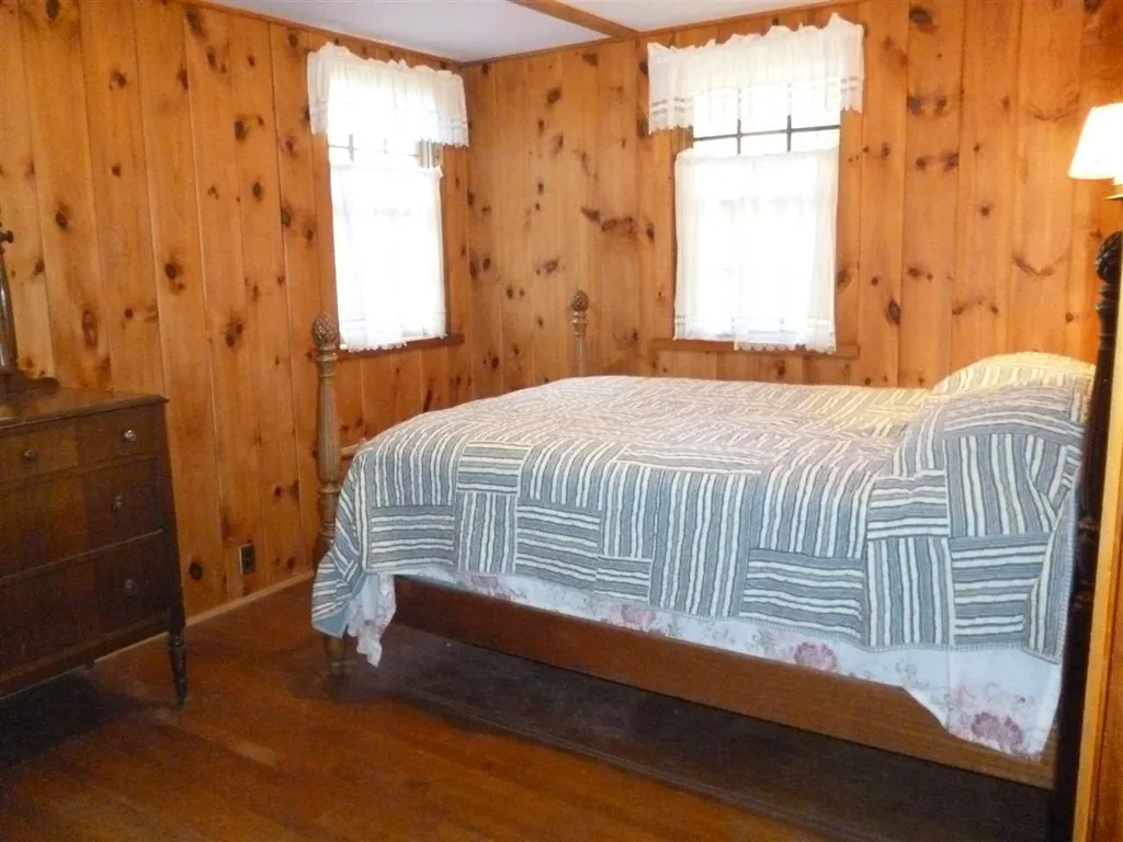 19 Eaglemere South Road Tuftonboro NH 03853